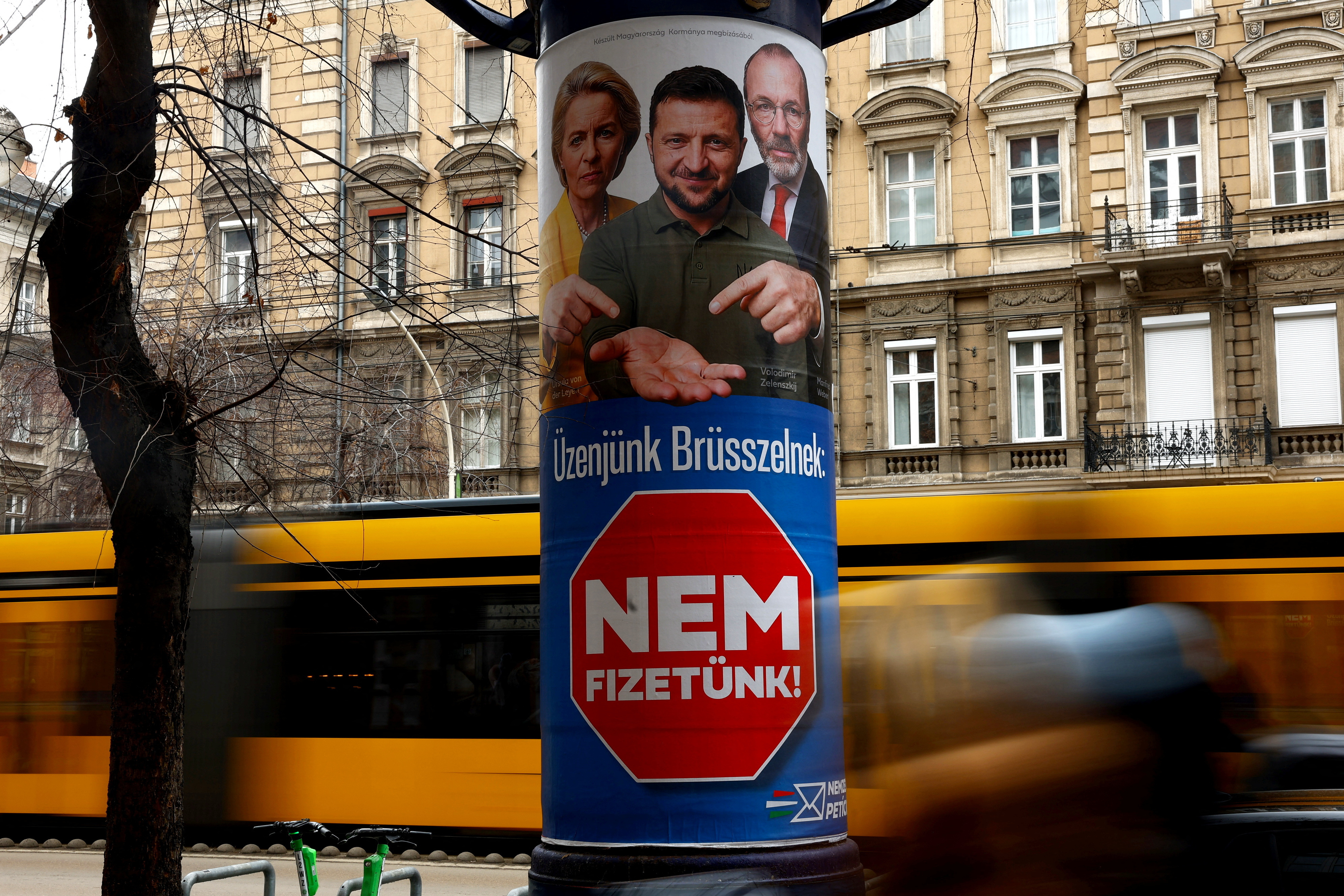 Ukraine war takes centrestage in Hungarian election campaign