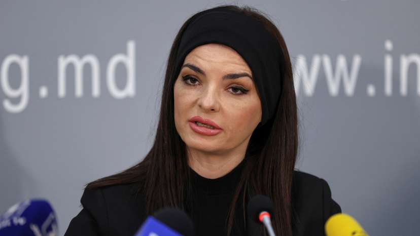 Leader of Moldova's Gagauzia region Yevgenia Gutsul attends a press conference in Chisinau