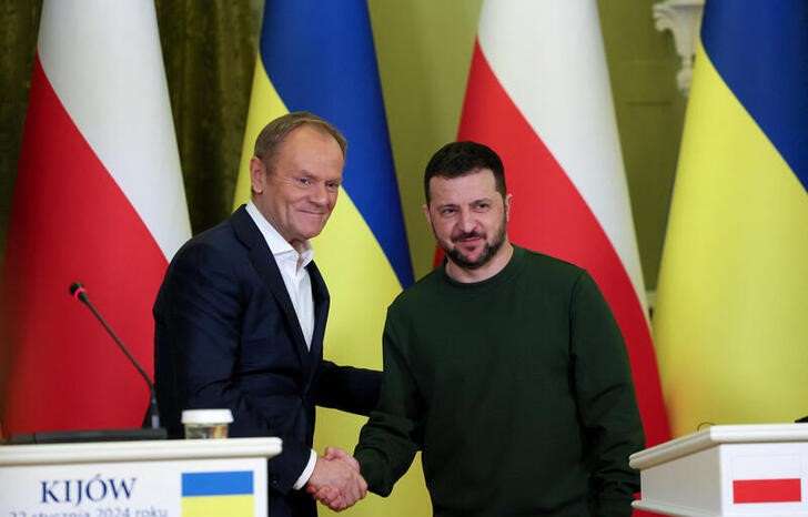 Polish PM Tusk visits Ukraine