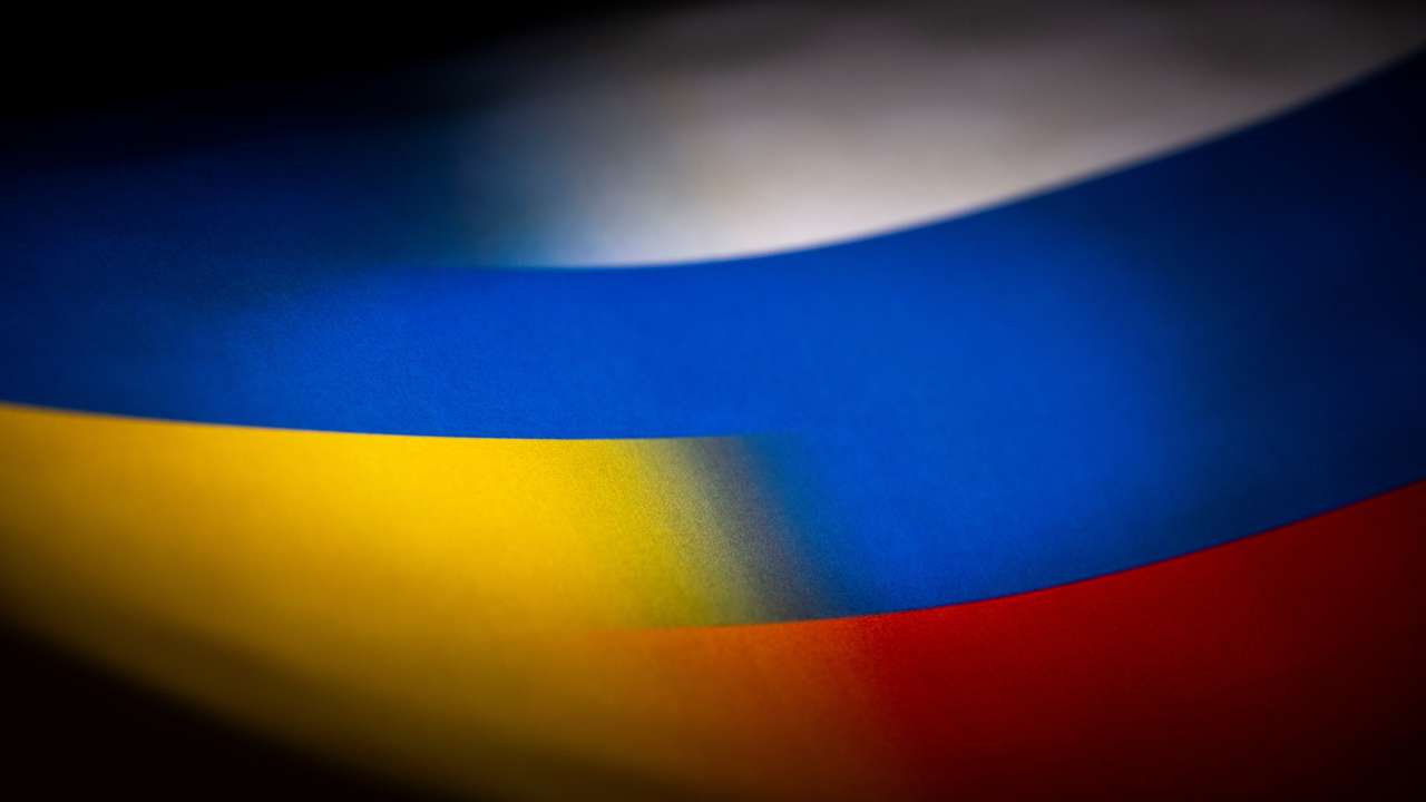 Illustration shows Russia's and Ukraine's flags