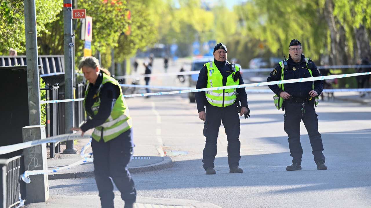 Police investigate a shooting in Uppsala