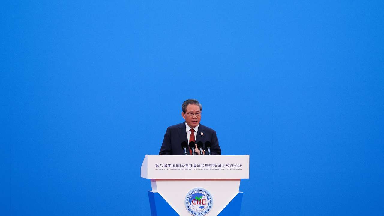 Chinese Premier Li Qiang speaks at CIIE opening ceremony in Shanghai