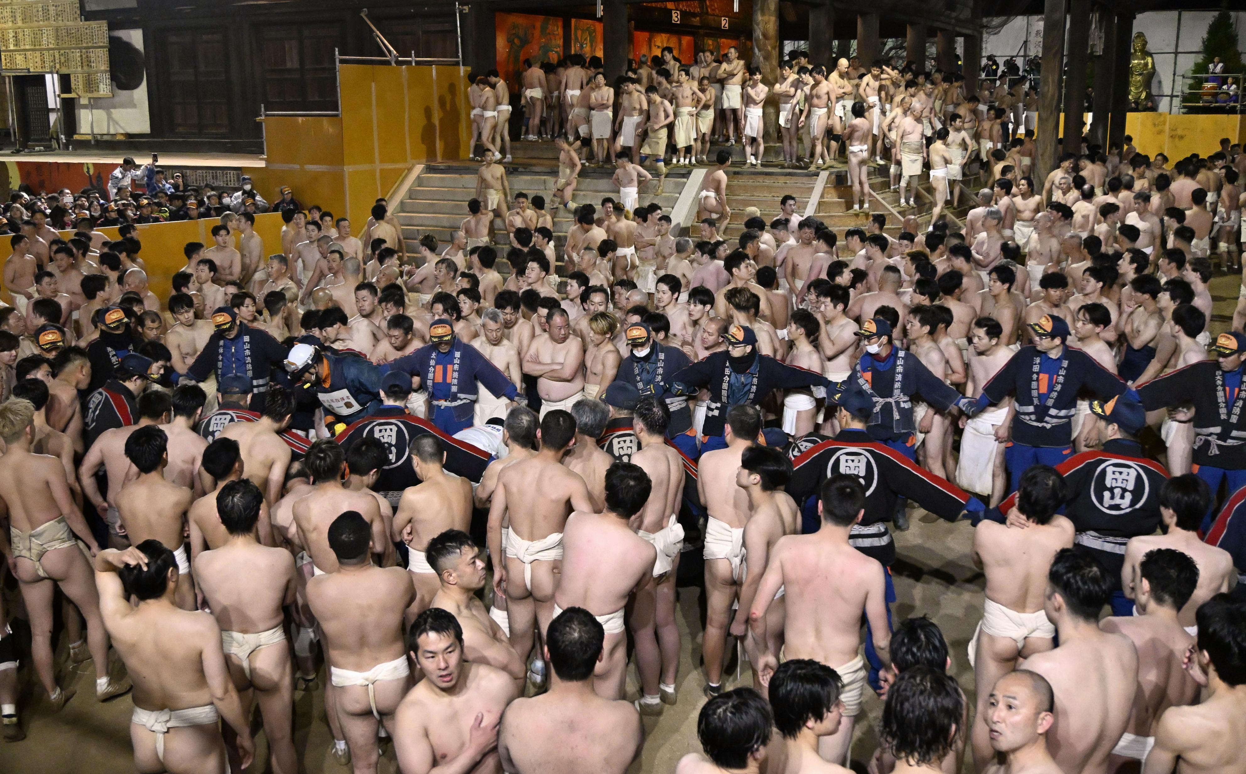 Japan's "naked festival" leaves 3 unconscious