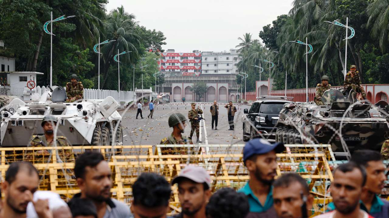Security has been increased in front of the Bangabhaban, the residence and workplace of the President Mohammed Shahabuddin