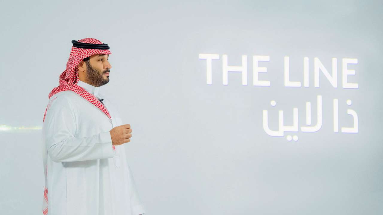 FILE PHOTO: FILE PHOTO: Saudi Crown Prince Mohammed Bin Salman announces a zero-carbon city called "The Line" to be built at NEOM in northwestern Saudi Arabia