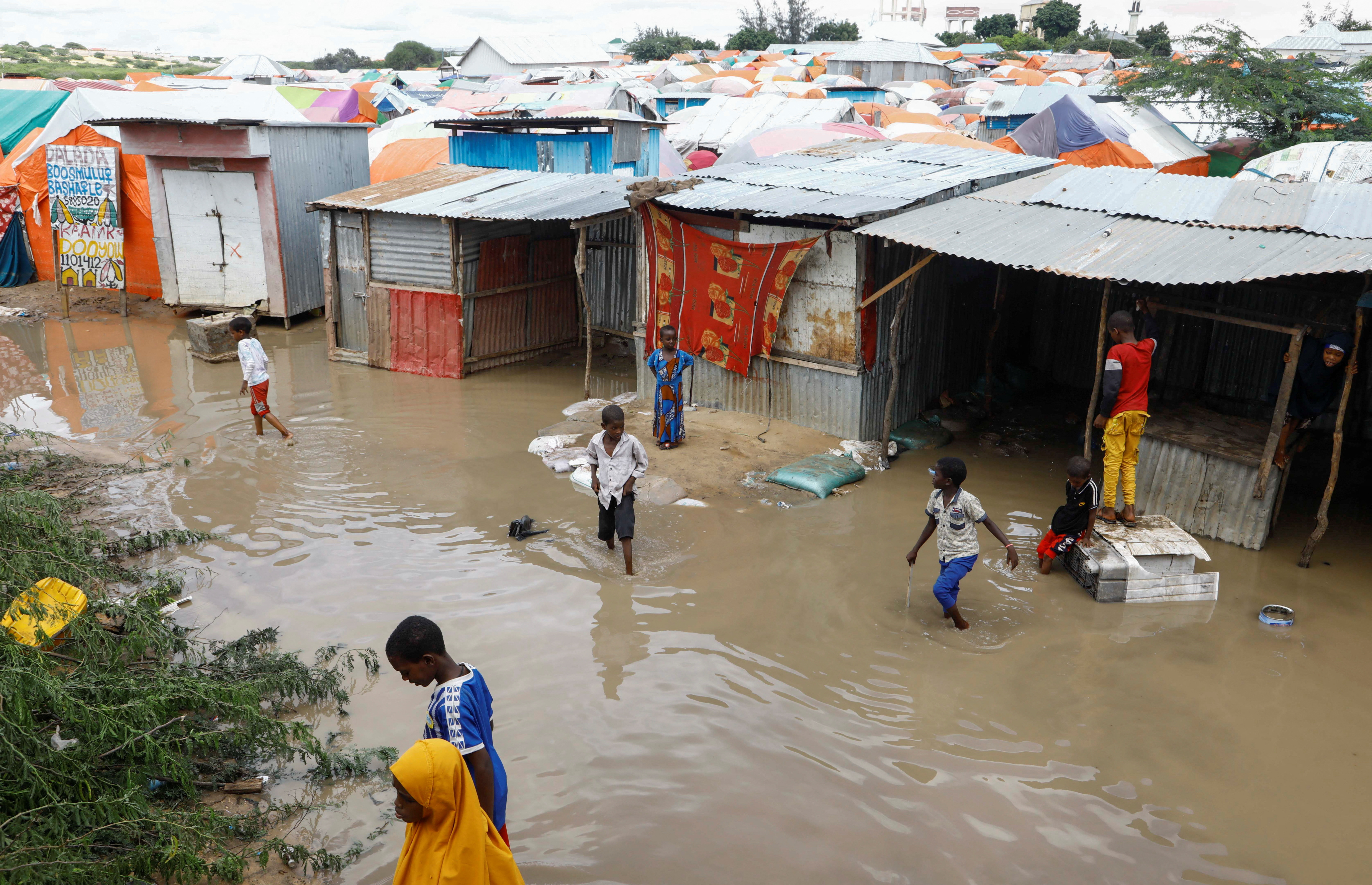 Somalia floods kill 10, displace more than 113,000 a year after drought