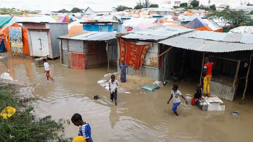 Somalia floods kill 10, displace more than 113,000 a year after drought