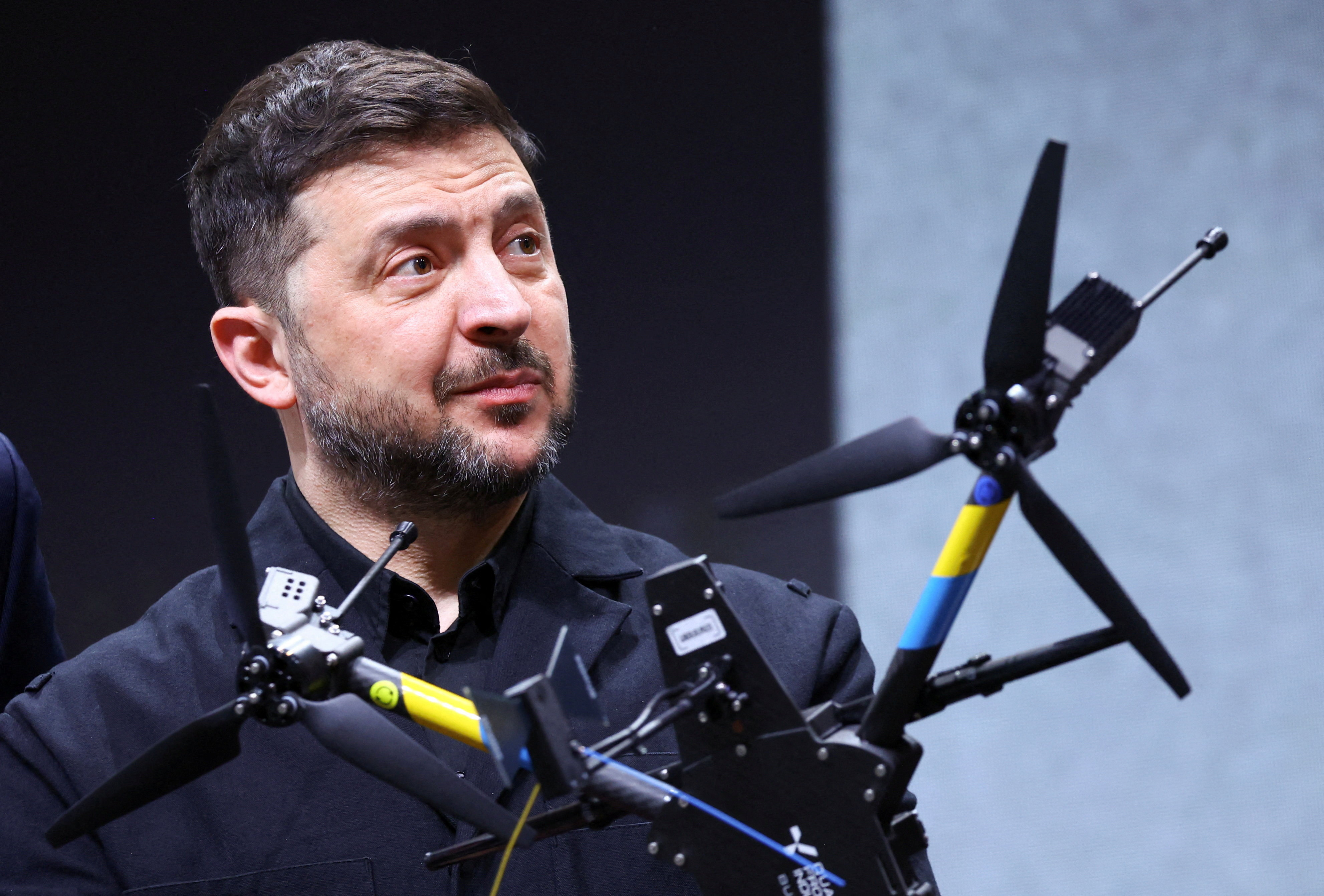 Ukrainian President Zelenskiy visits Quantum Systems firm