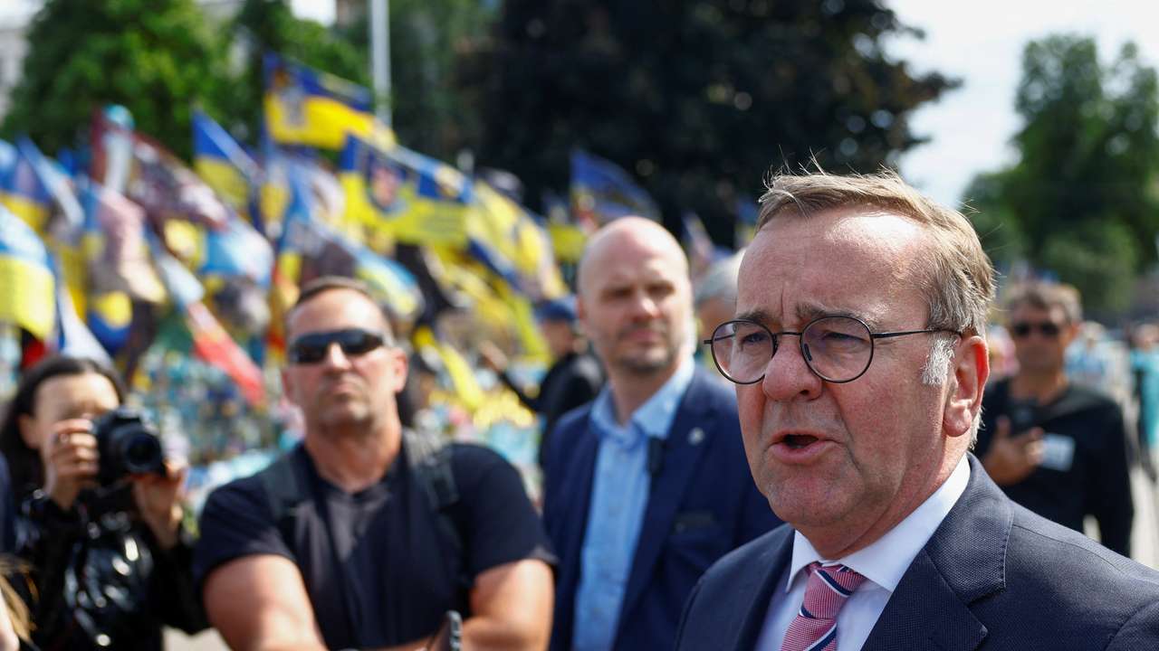 German Defence Minister Pistorius visits Kyiv