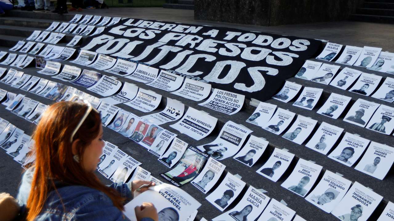 Relatives of political prisoners hold a protest called “Christmas Without Political Prisoners,” in Caracas