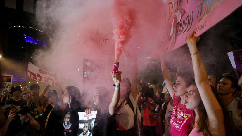 FILE PHOTO: Protest against Israeli Prime Minister Benjamin Netanyahu's government and calling for the release of hostages in Gaza, in Tel Aviv