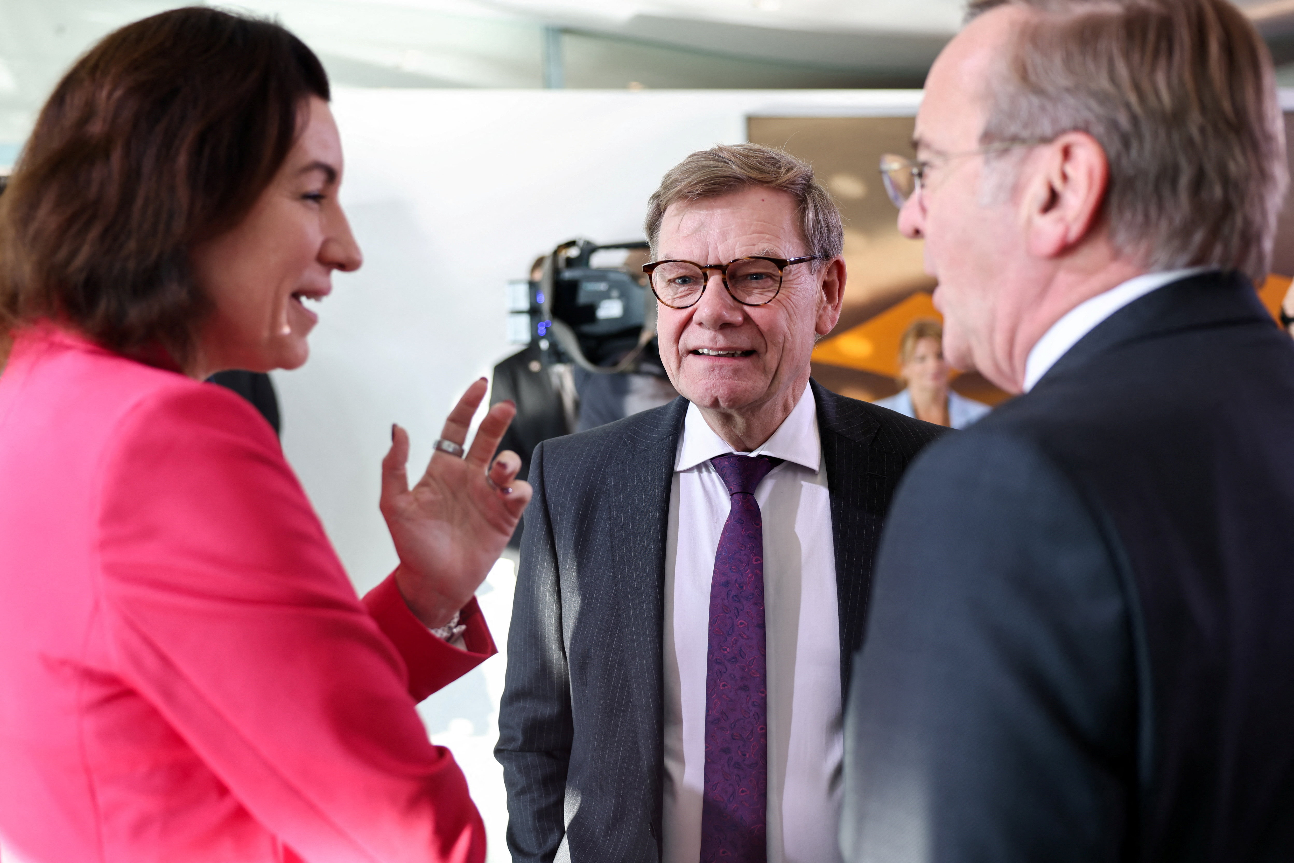 German government holds cabinet meeting in Berlin