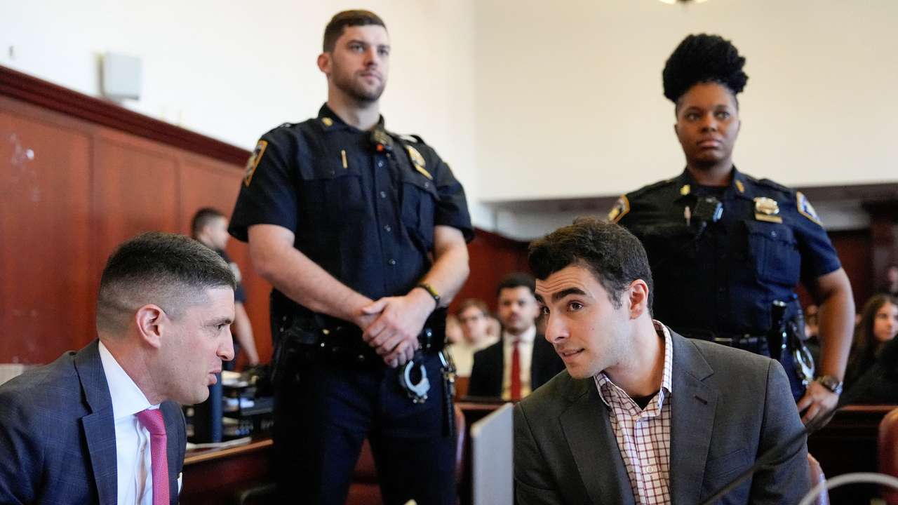 Mangione back in court ahead of trial on UnitedHealthcare CEO murder charges