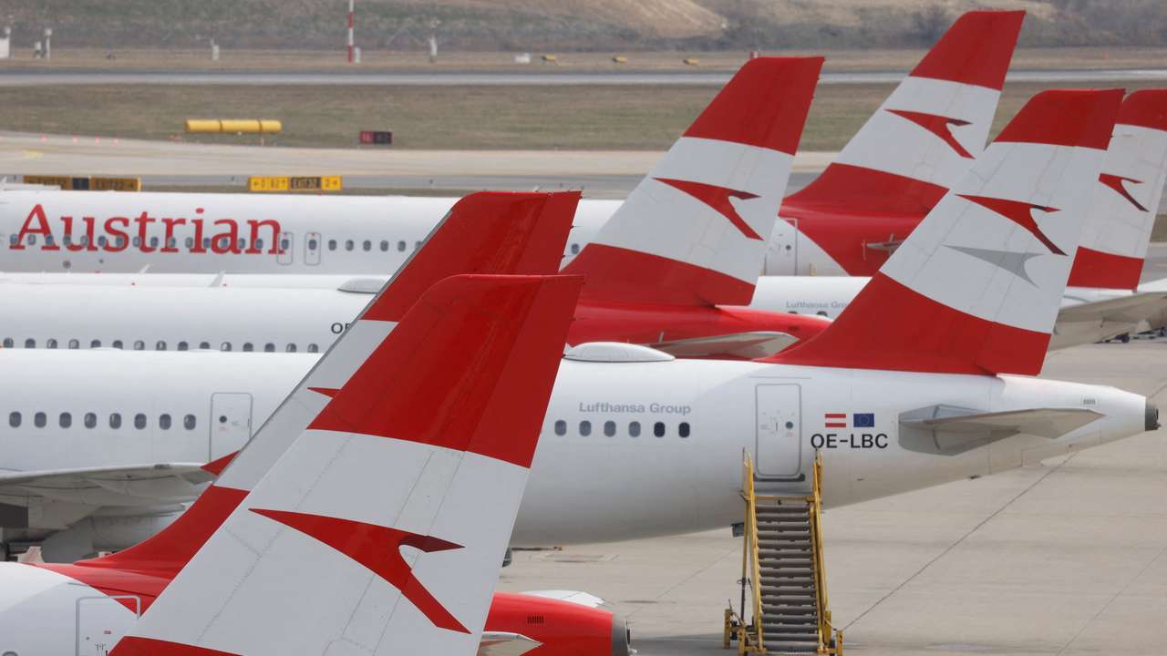Austrian Airlines flights disrupted at Vienna International Airport in Schwechat.