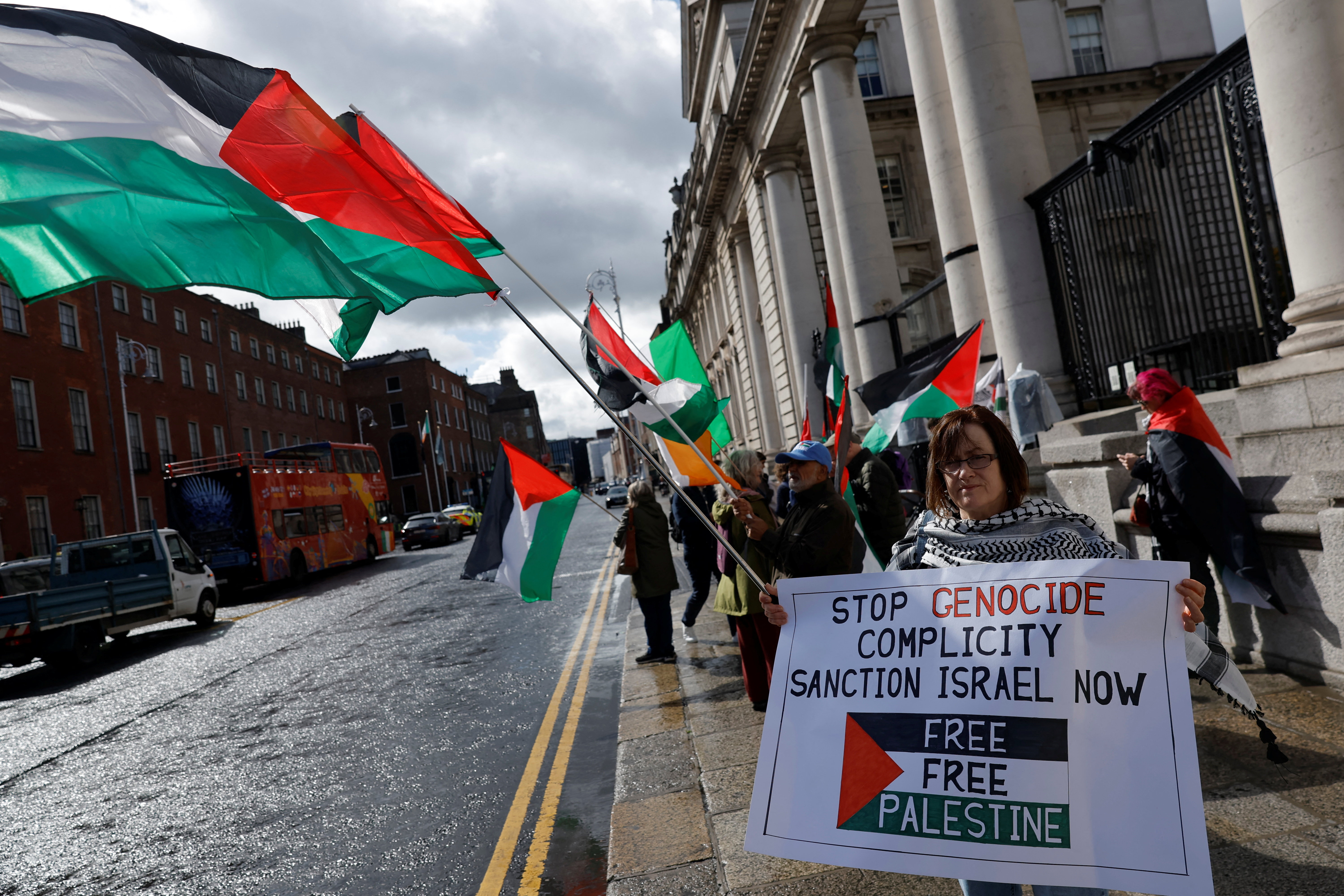 Palestinian supporters outside Government buildings, in Dublin