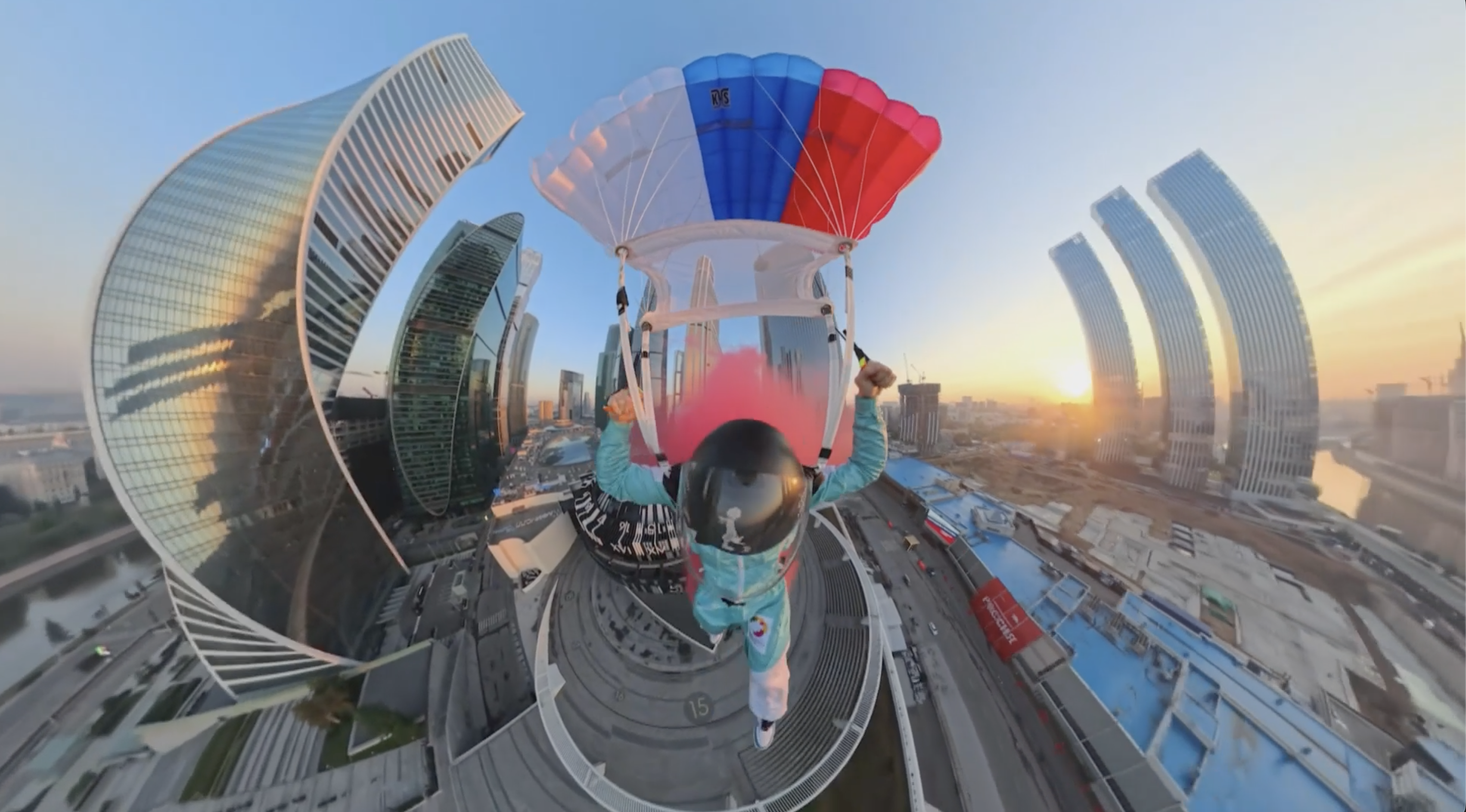 Russia Day Skyscraper jump