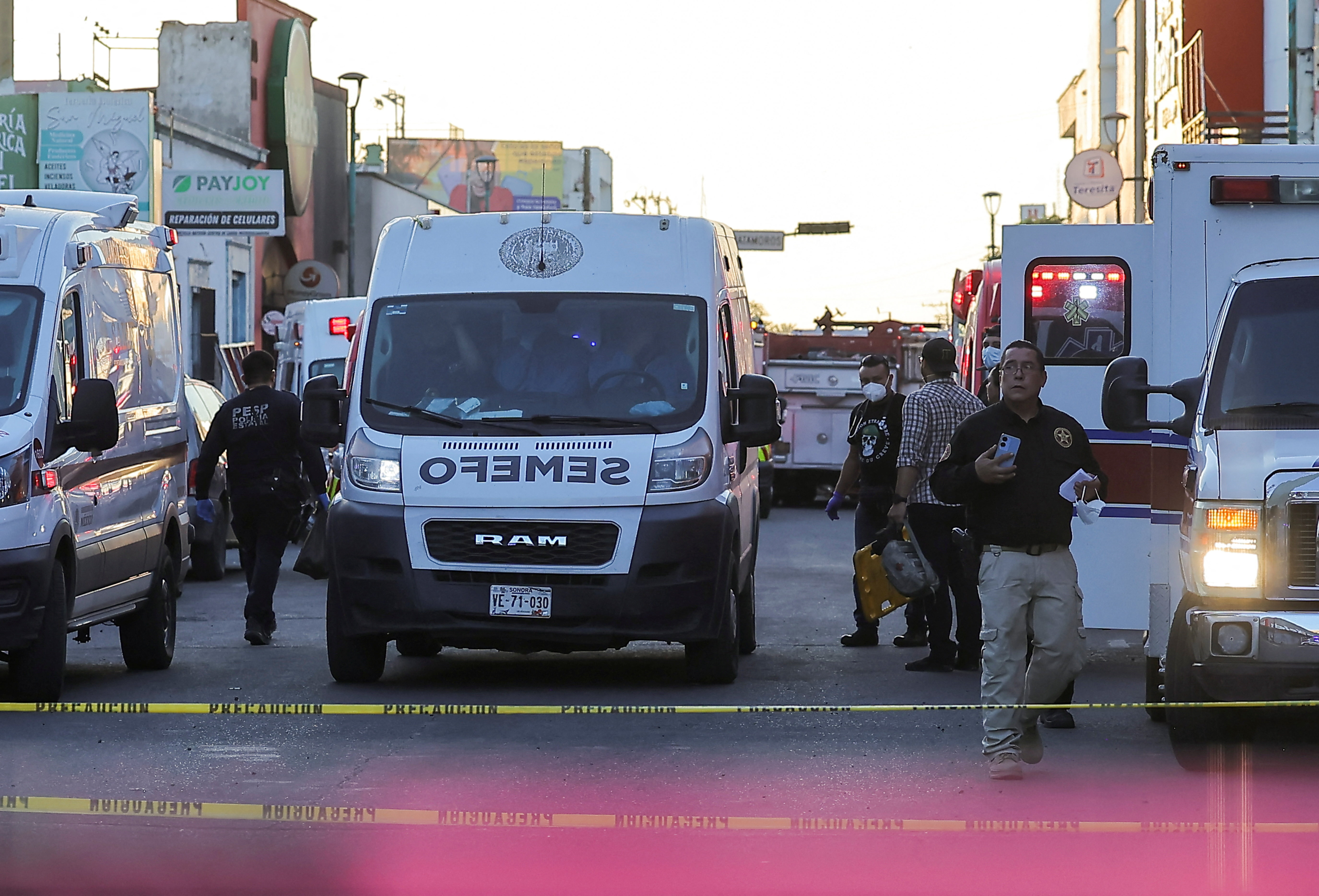 Fire in a store in northwestern Mexico kills multiple people in Hermosillo