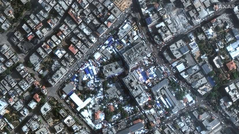 A satellite image shows Al-Shifa hospita