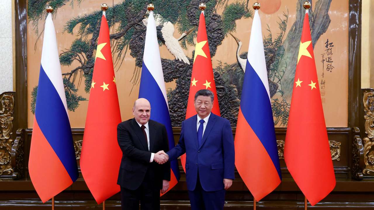 Russian Prime Minister Mishustin and Chinese President Xi meet in Beijing