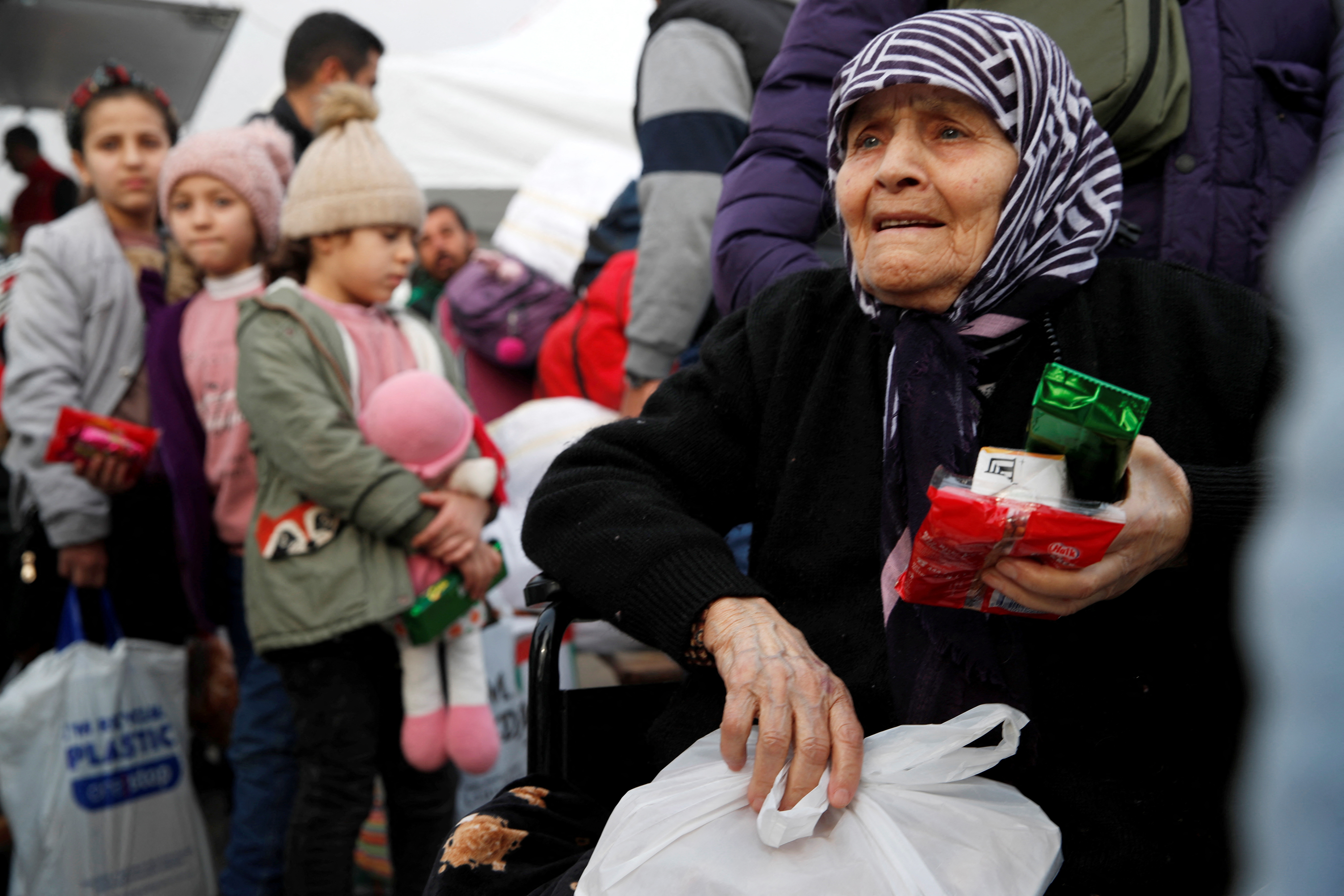 Syrians living in Turkey begin return to Syria