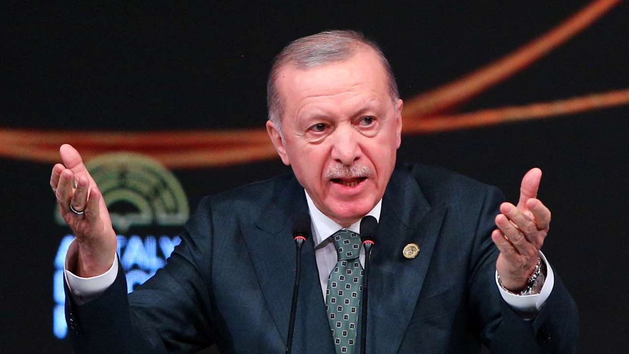 FILE PHOTO: Turkish President Tayyip Erdogan addresses the audience at Antalya Diplomacy Forum
