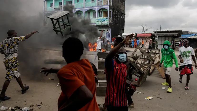 Supporters of Cameroon presidential election candidate Issa Tchiroma, protest in Douala