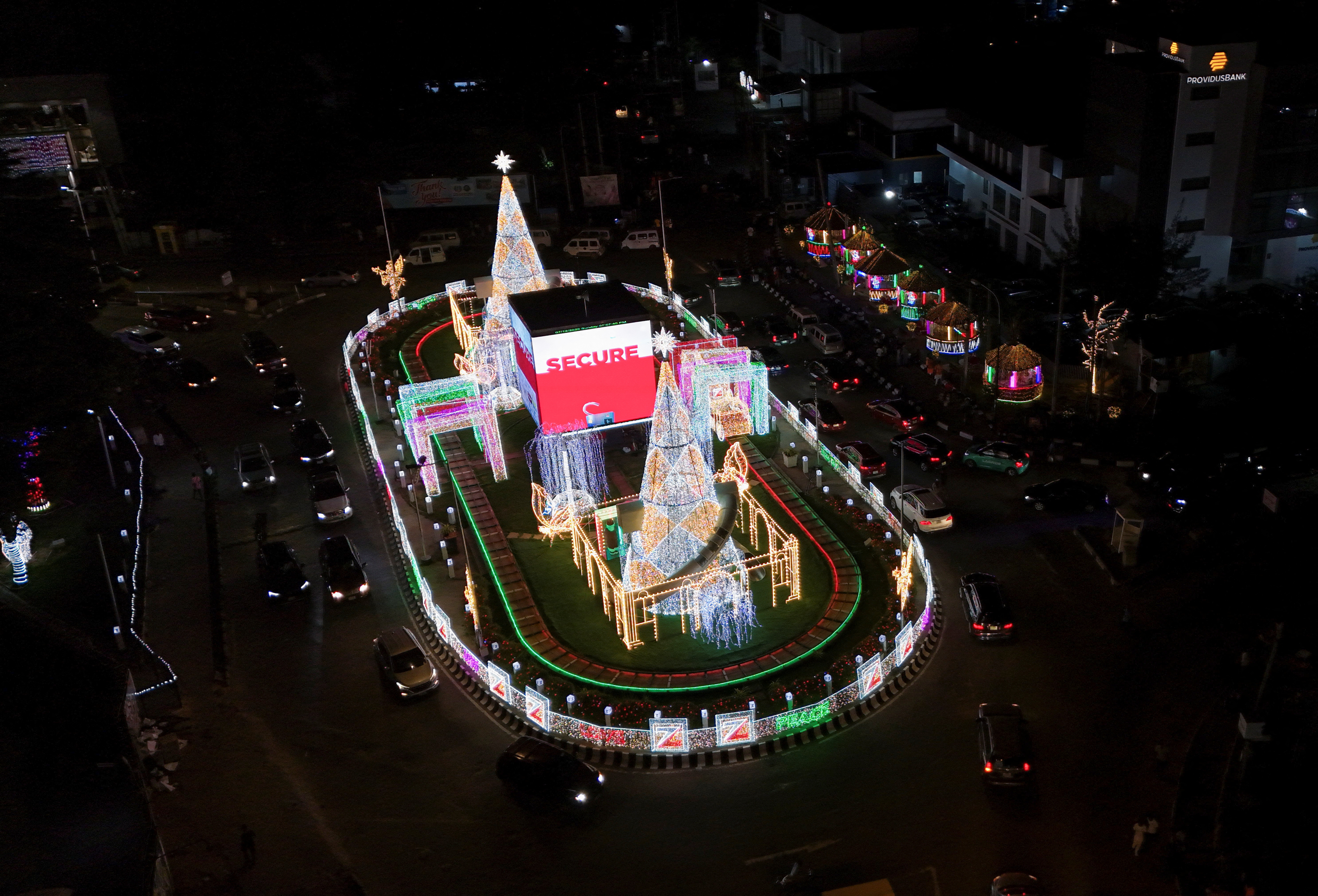 Lagos lights up for Christmas as Nigerians push through economic and security challenges