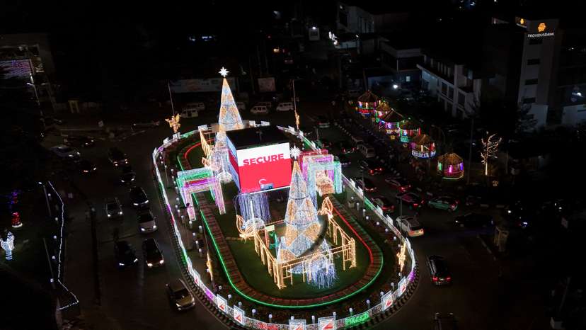 Lagos lights up for Christmas as Nigerians push through economic and security challenges