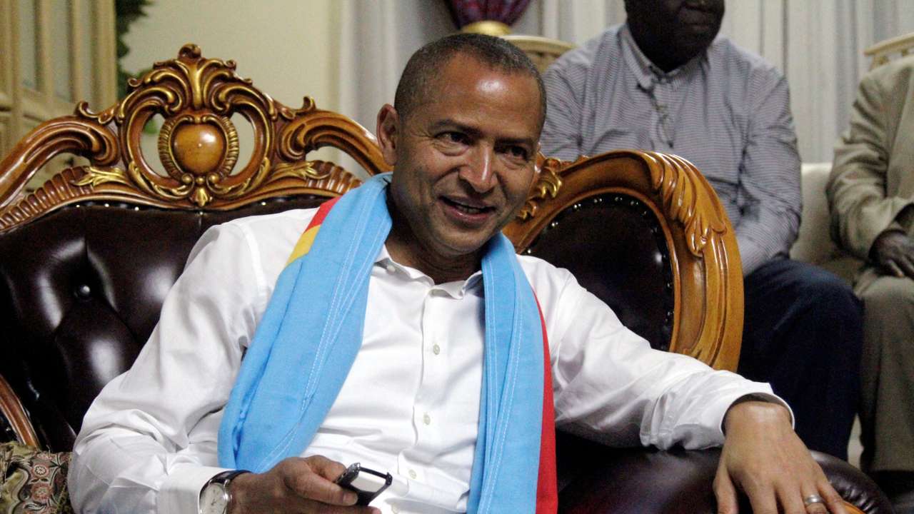 FILE PHOTO: Democratic Republic of Congo's opposition Presidential candidate Moise Katumbi talks to his supporters after leaving the prosecutor's office in Lubumbashi
