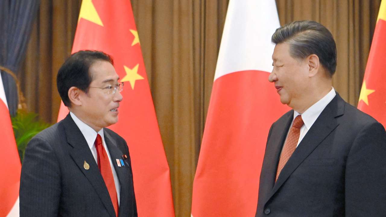Japanese Prime Minister Fumio Kishida meets Chinese President Xi Jinping on the sidelines of the APEC leaders' summit in Bangkok