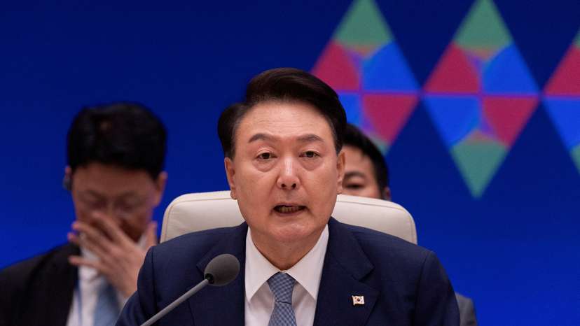 FILE PHOTO: FILE PHOTO: South Korean President Yoon Suk Yeol