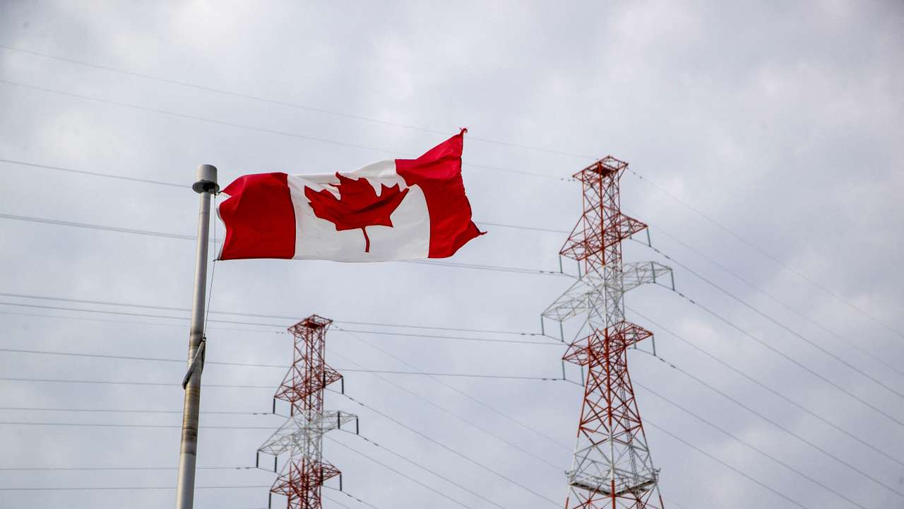 RH Saunders Generating Station, part of the Moses-Saunders Power Dam in Ontario