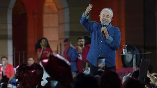 Lula Tells Flavio Bolsonaro To Withdraw