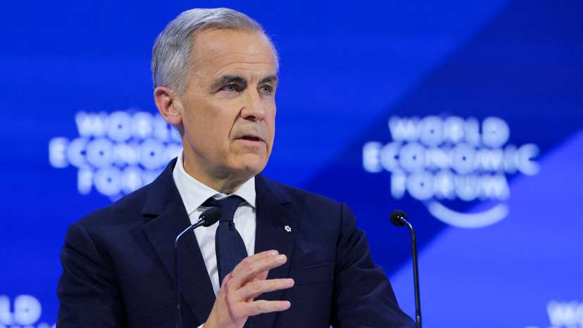 FILE PHOTO: 56th annual World Economic Forum (WEF) meeting in Davos