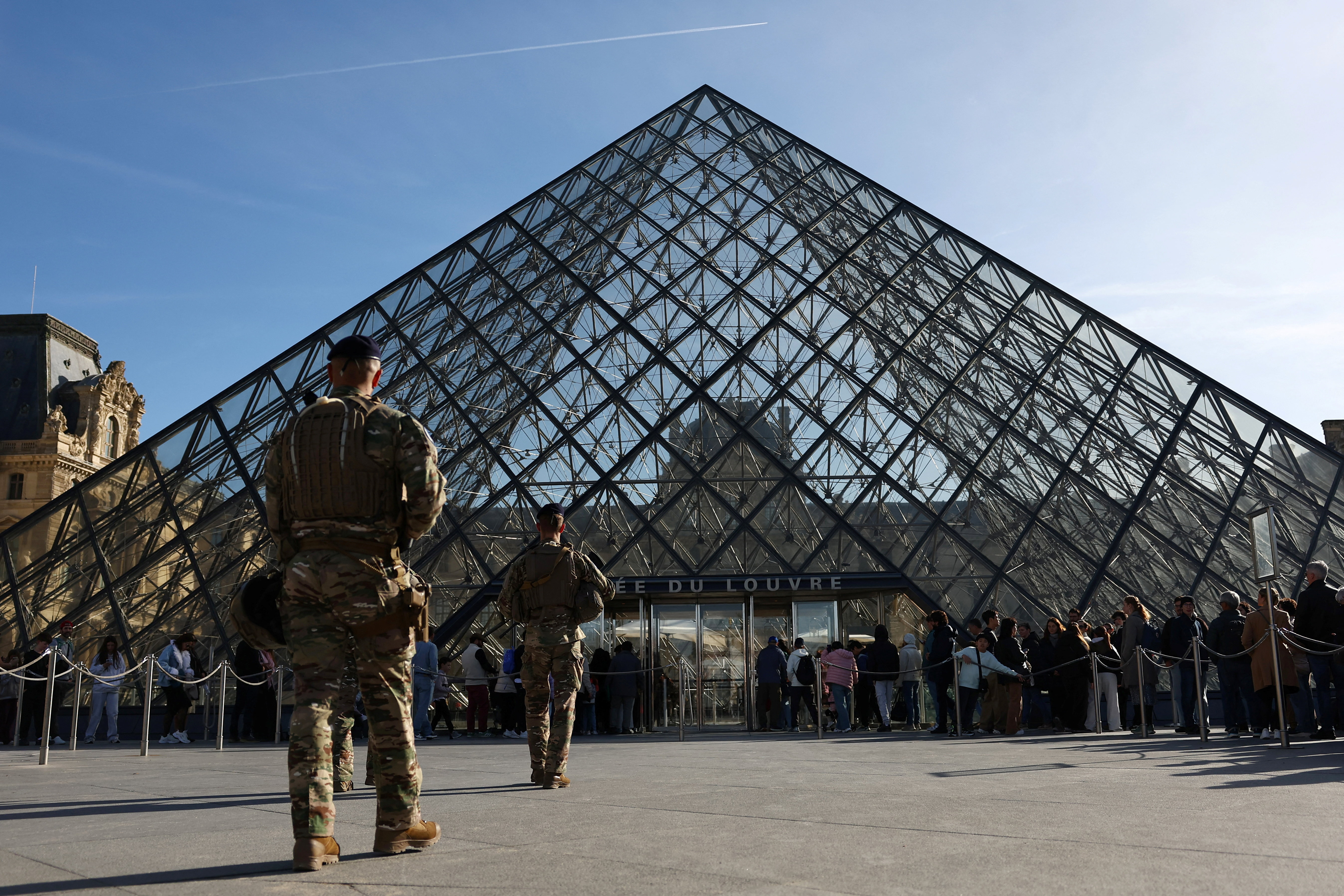 French police make more arrests in Louvre heist investigation