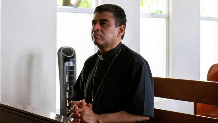 FILE PHOTO: Pope voices his concern for imprisoned Nicaraguan bishop