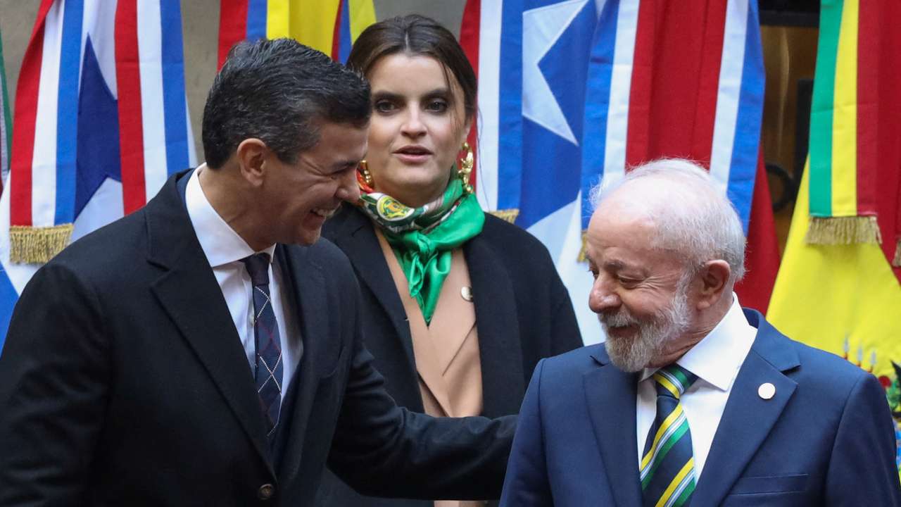 Argentina hosts the Summit of Presidents of MERCOSUR and associated states