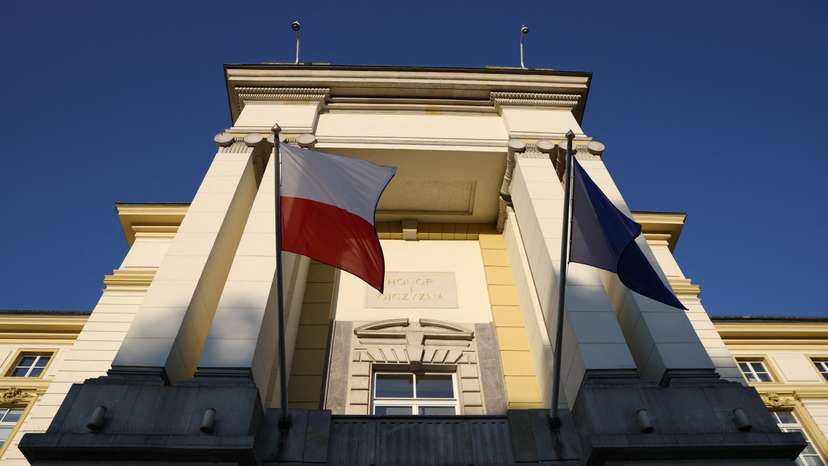 Extraordinary government meeting at the Chancellery of the Prime Minister in Warsaw