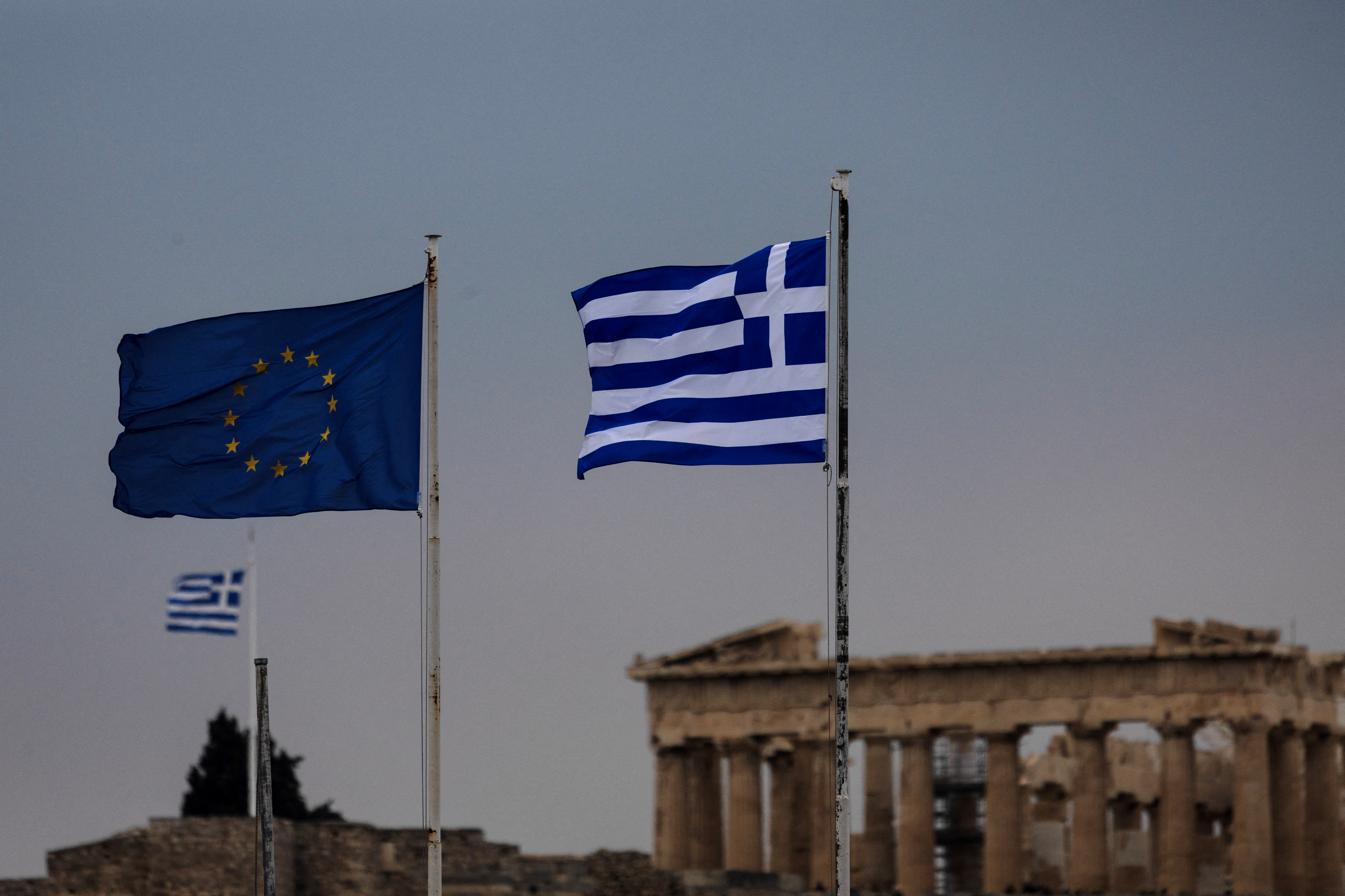 Greece's main labour unions strike over low wages