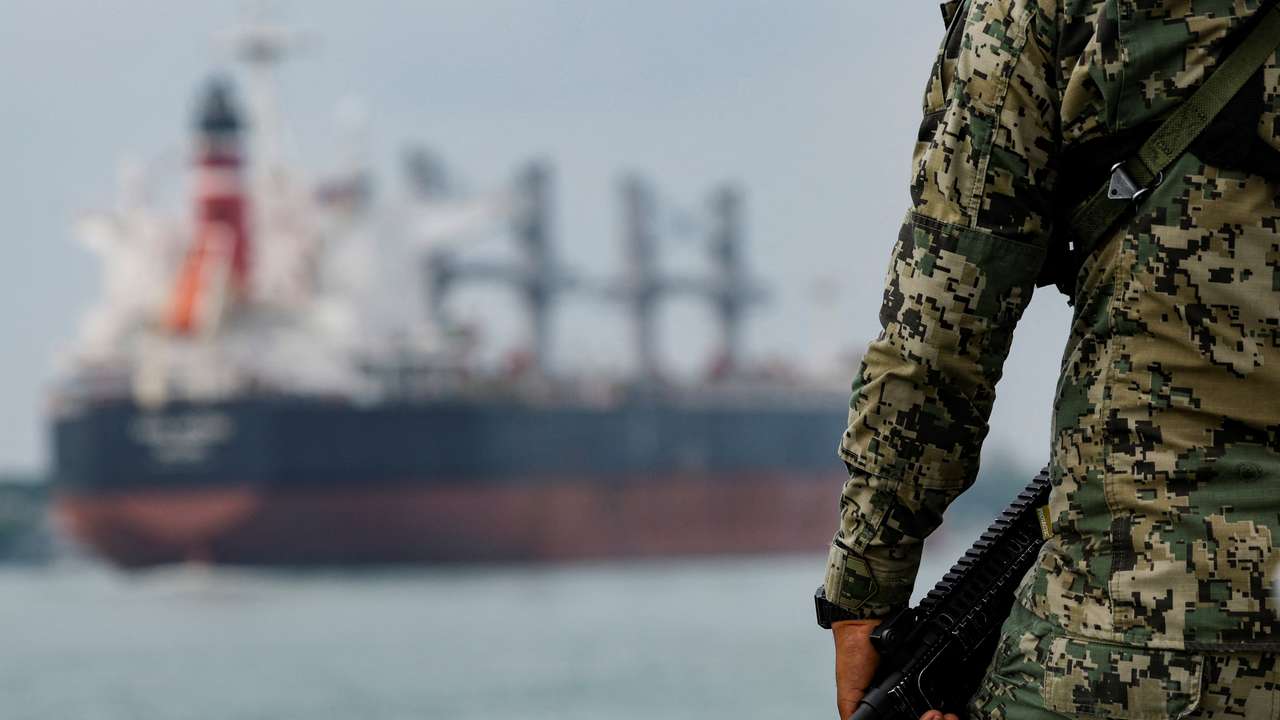 Mexico widens probe into cartel-linked fuel‑smuggling at key ports, in Ciudad Madero