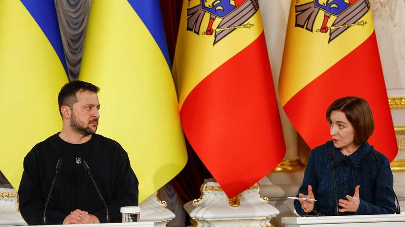 Ukraine's President Zelenskiy, Moldova's President Sandu and President of the European Council Michel attend a joint press conference in Kyiv