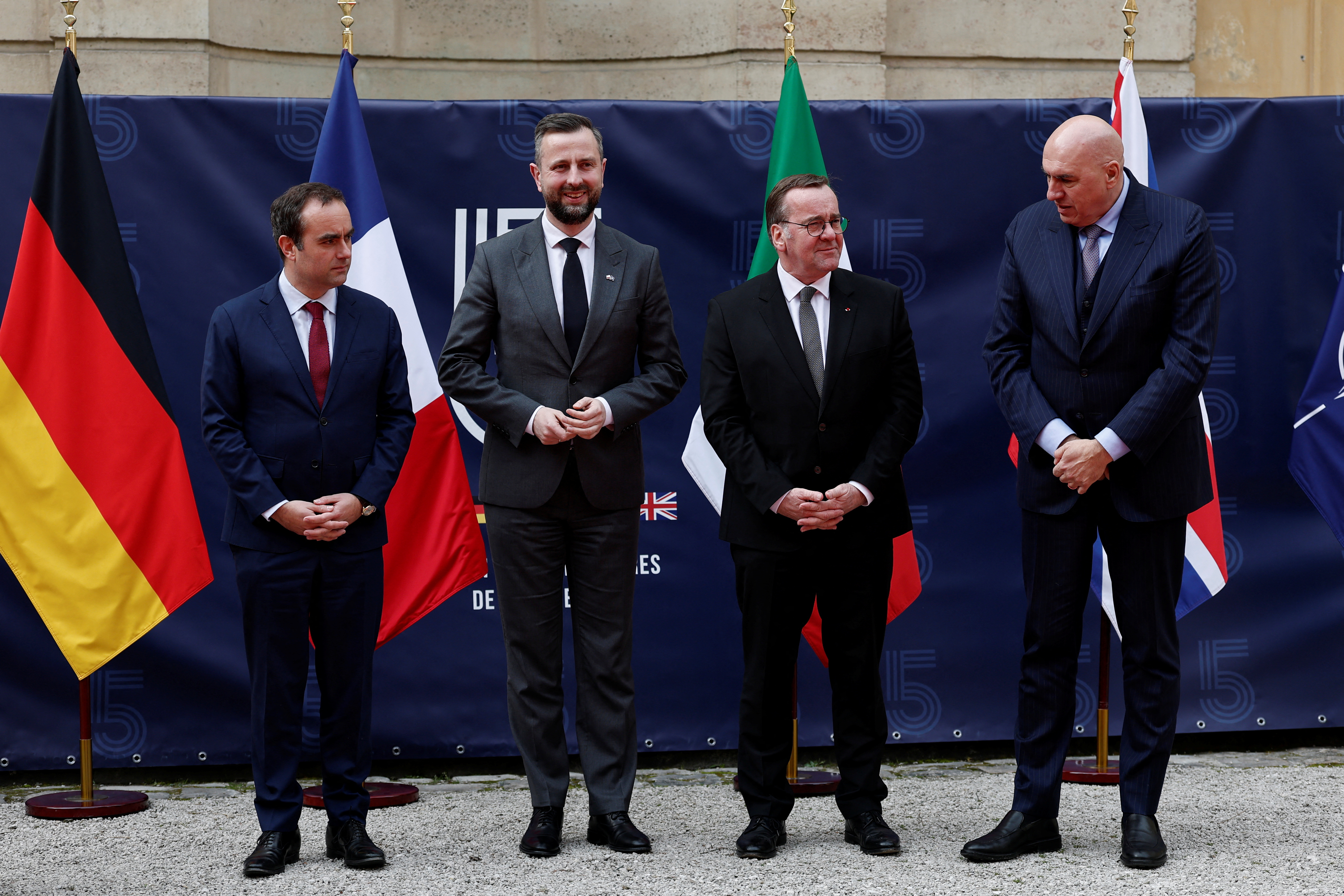 Meeting of defence ministers from France, Germany, Italy, Poland and Britain in Paris