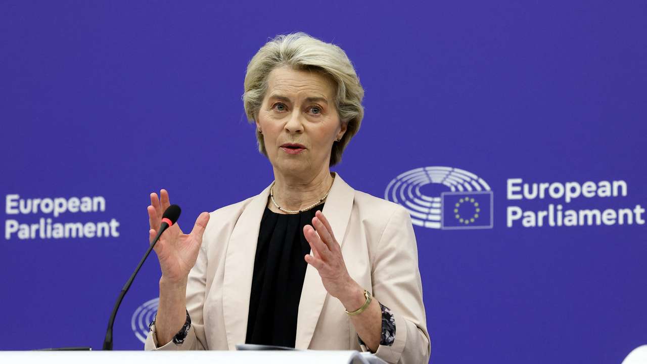 European Parliament votes on approving the new European Commission, in Strasbourg