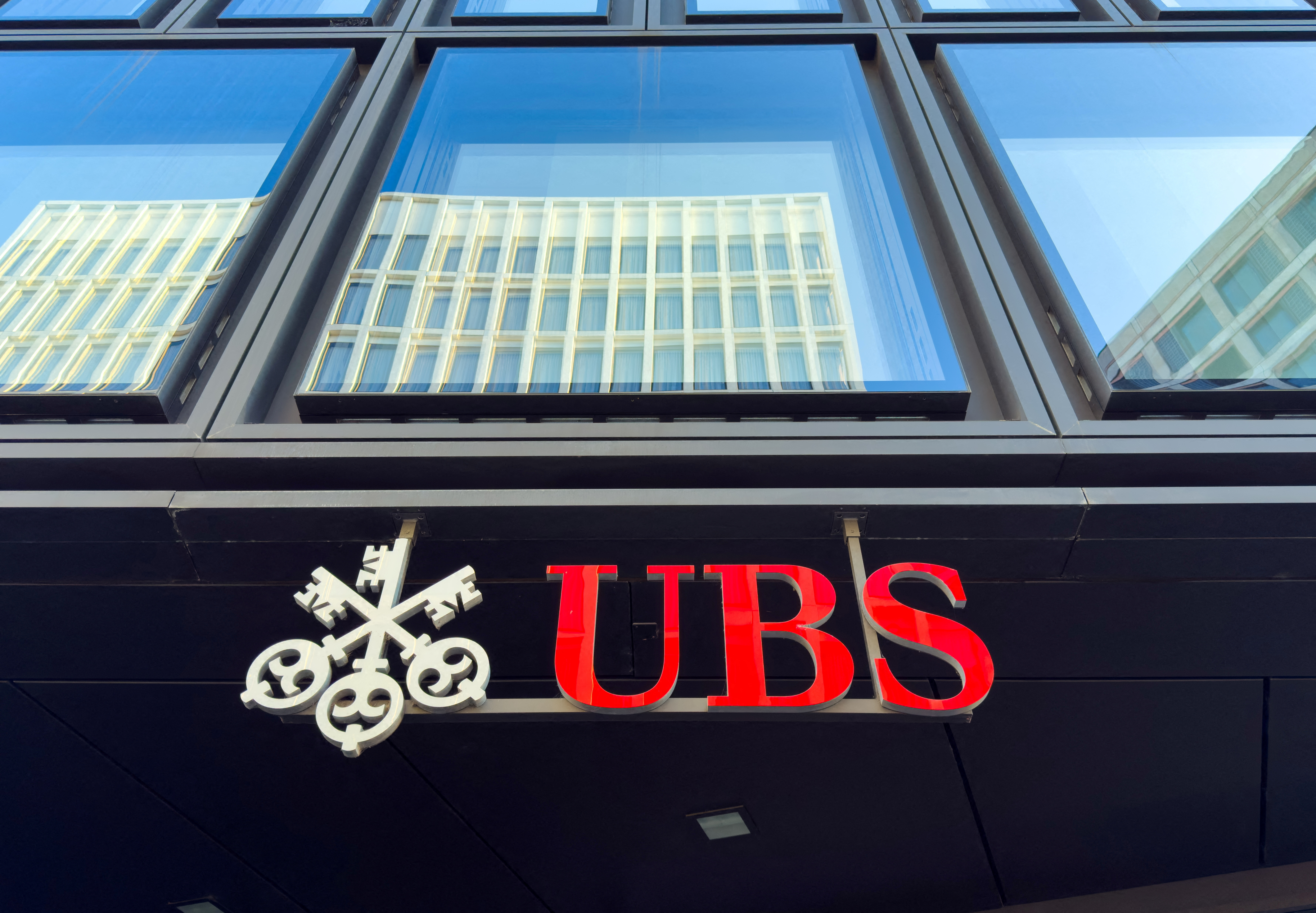 FILE PHOTO: A logo of Swiss bank UBS is seen in Zurich