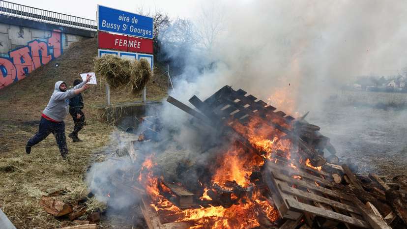 Farmers protest over price pressures, taxes and green regulation, in Jossigny