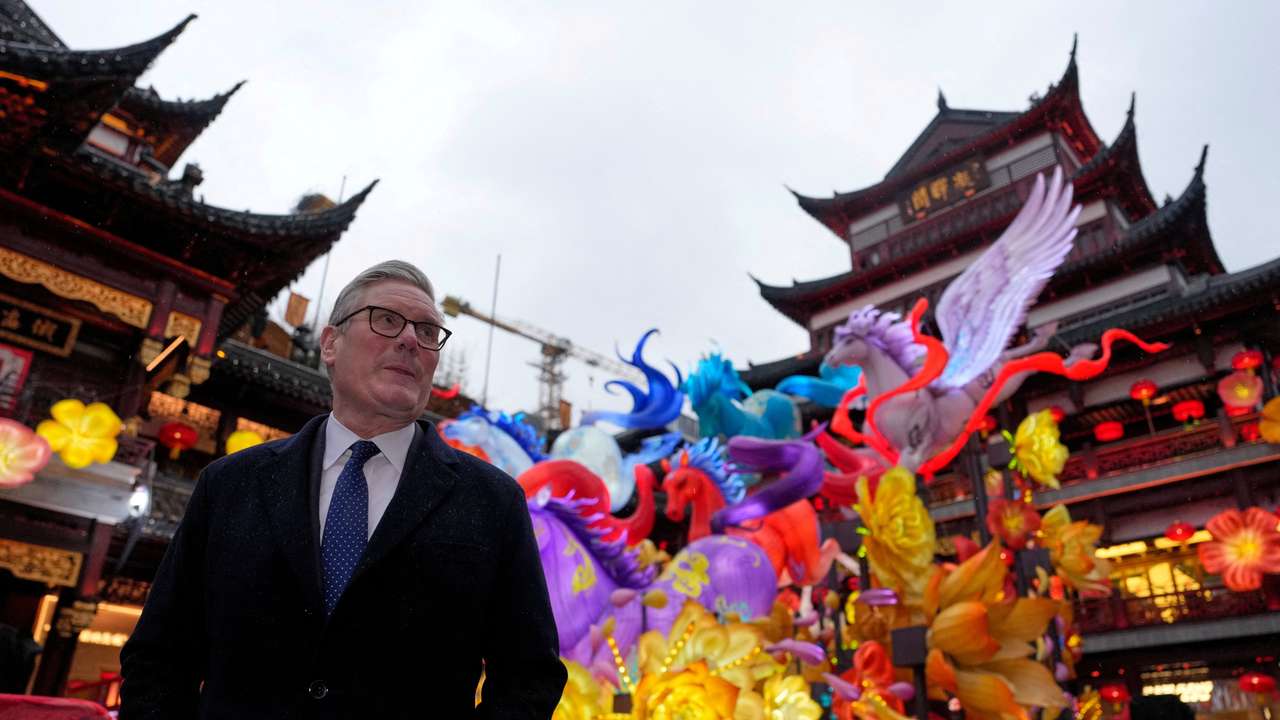 Britain's Prime Minister Keir Starmer visits Yuyuan Gardens in Shanghai