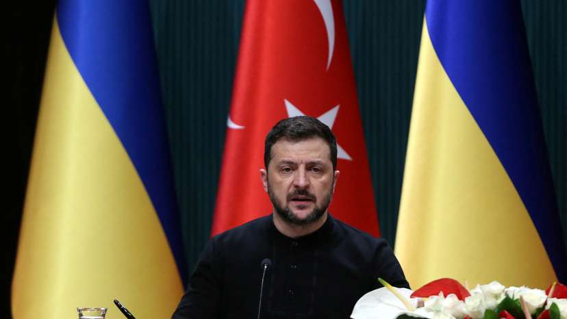 Ukrainian President Volodymyr Zelenskiy visits Turkey
