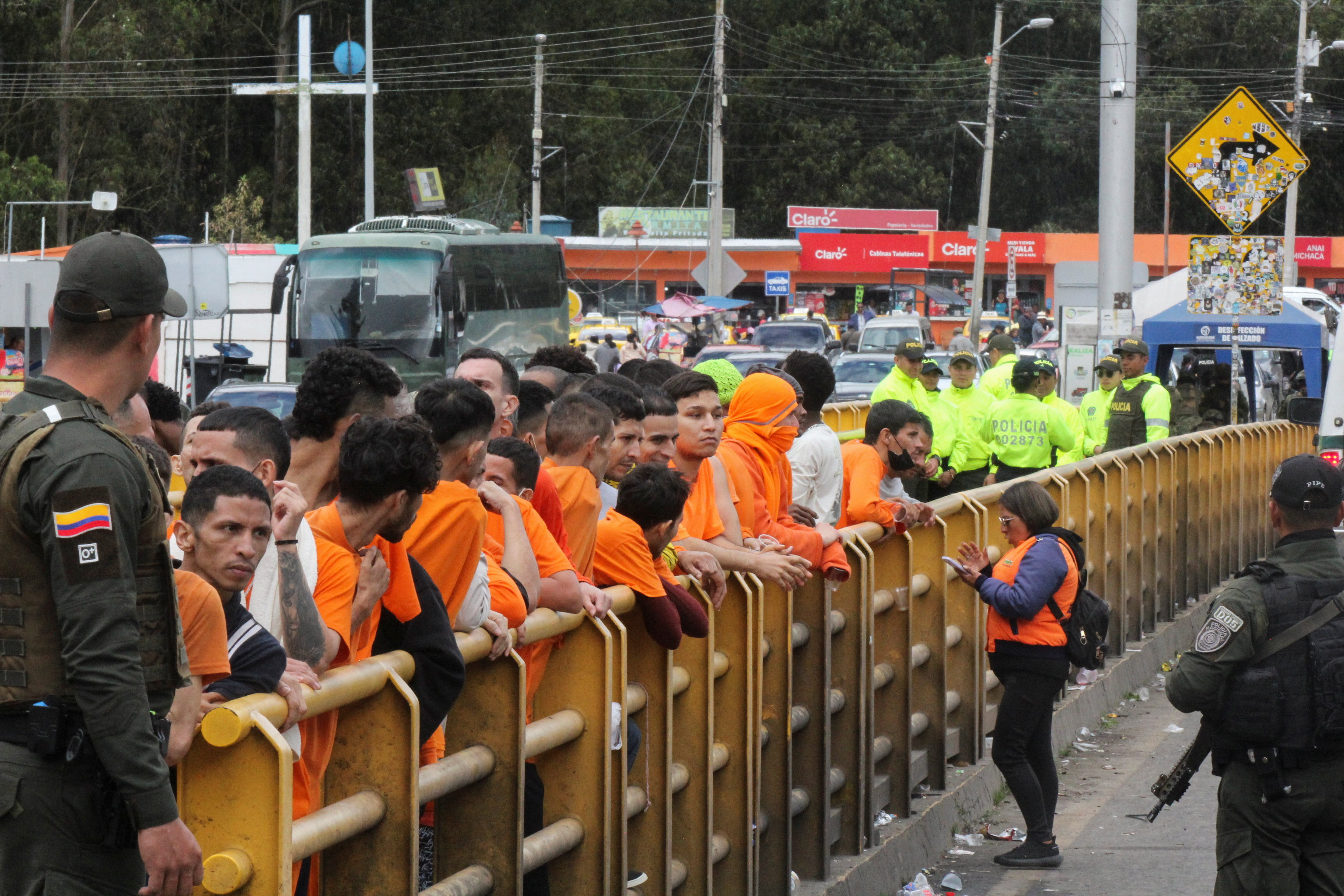 Ecuador deports Colombian citizens, at the Rumichaca International Bridge, in Ipiales