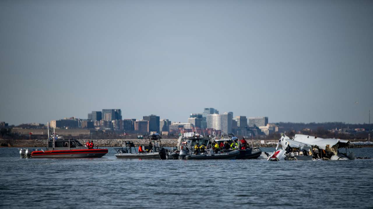 FILE PHOTO: American Eagle flight 5342 crashes into the Potomac River near Ronald Reagan Washington National Airport