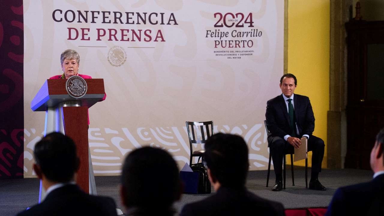 Mexico calls on UN to suspend Ecuador until it apologizes for embassy raid